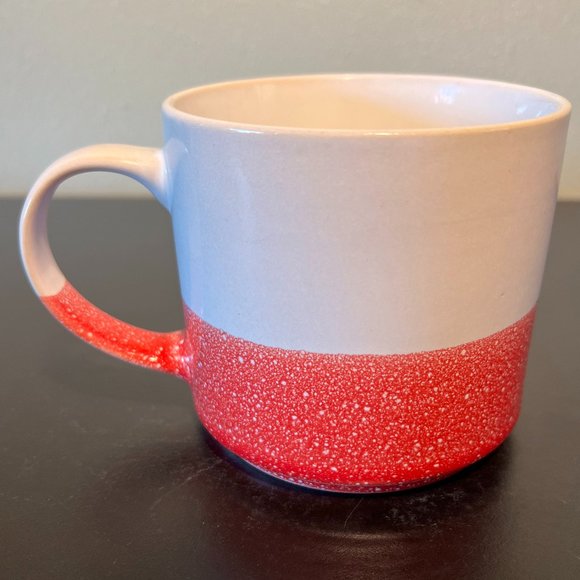 Pair of OVER AND BACK Ivory & Red Paint Splatter Design Stackable Stoneware Mugs - Picture 6 of 10